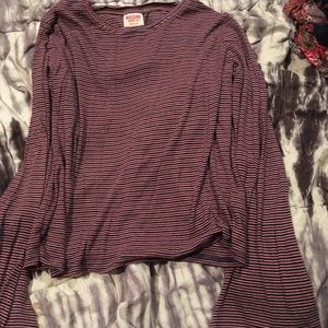 Long sleeve top